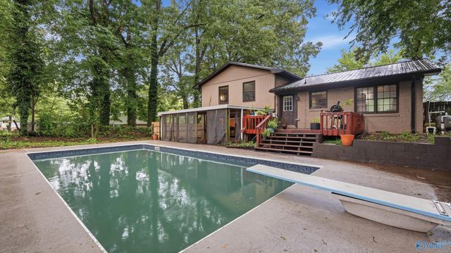 4703 Wellington Point NW, Huntsville, AL 35816