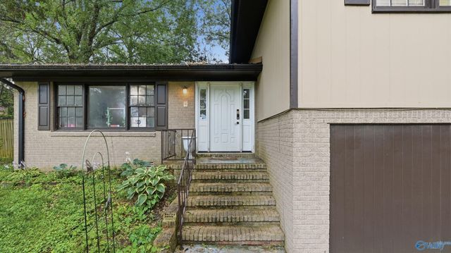 4703 Wellington Point NW, Huntsville, AL 35816