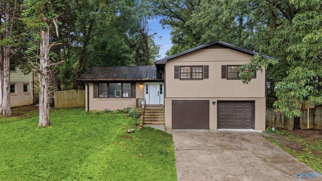4703 Wellington Point NW, Huntsville, AL 35816