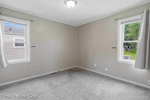 26435 Chippendale Street, Roseville, MI 48066