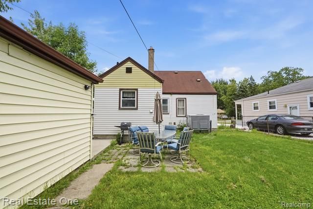 26435 Chippendale Street, Roseville, MI 48066