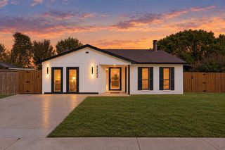 4232 Caldwell Avenue, The Colony, TX 75056