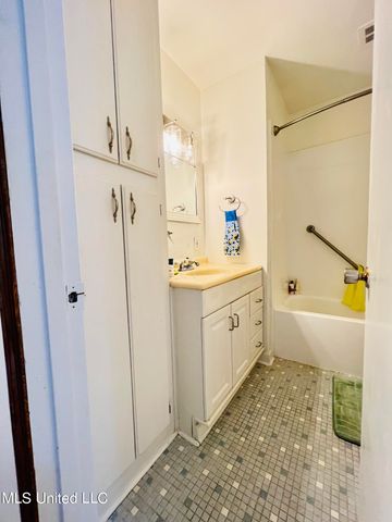 11403 Oakleigh Boulevard, Gulfport, MS 39503