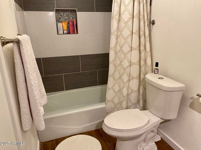 5100 N MILLER Road 27, Scottsdale, AZ 85250