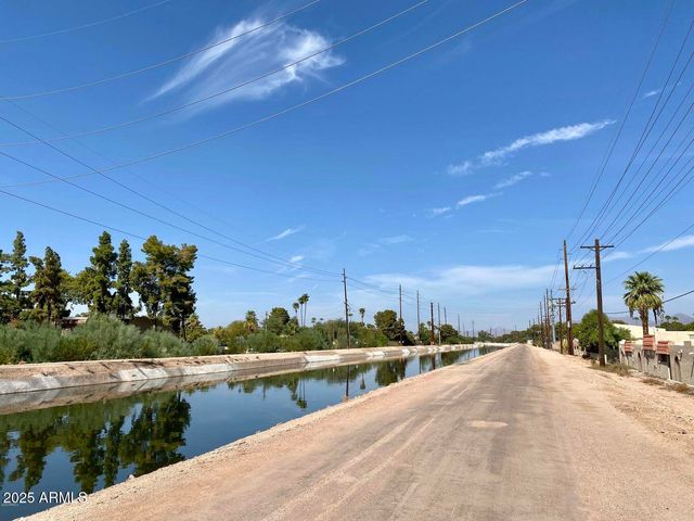 5100 N MILLER Road 27, Scottsdale, AZ 85250