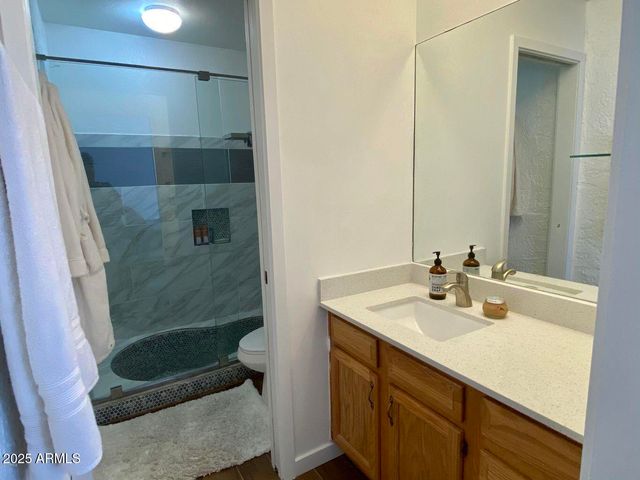 5100 N MILLER Road 27, Scottsdale, AZ 85250