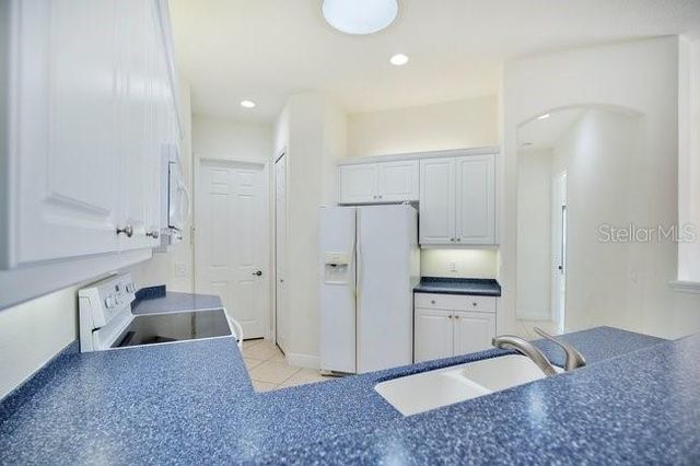 208 LAMONTE POINT CT, Debary, FL 32713
