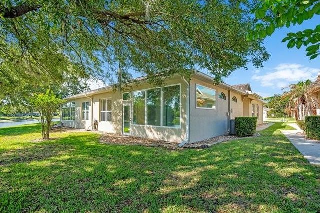 208 LAMONTE POINT CT, Debary, FL 32713