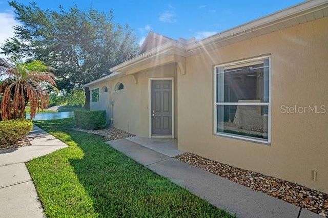 208 LAMONTE POINT CT, Debary, FL 32713