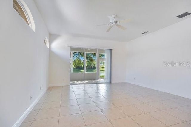 208 LAMONTE POINT CT, Debary, FL 32713