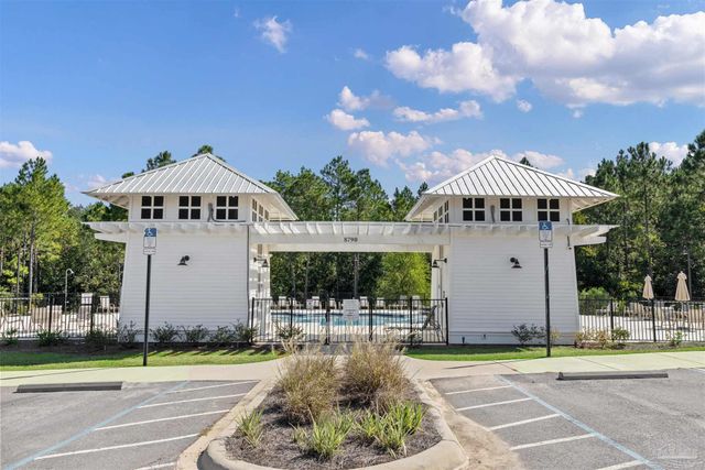 3660 Fallschase Blvd, Pensacola, FL 32526