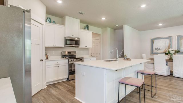 3660 Fallschase Blvd, Pensacola, FL 32526