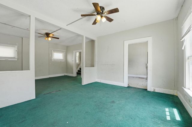 996 Wilson Avenue, Columbus, OH 43206
