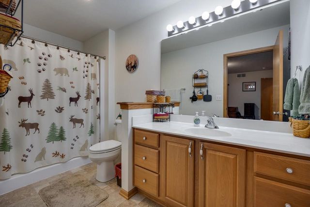 867 Hain Road, Edgerton, WI 53534
