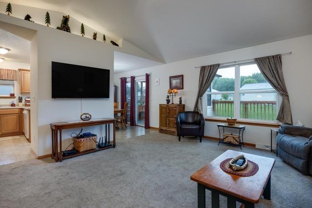 867 Hain Road, Edgerton, WI 53534