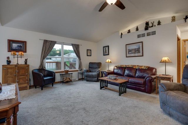 867 Hain Road, Edgerton, WI 53534