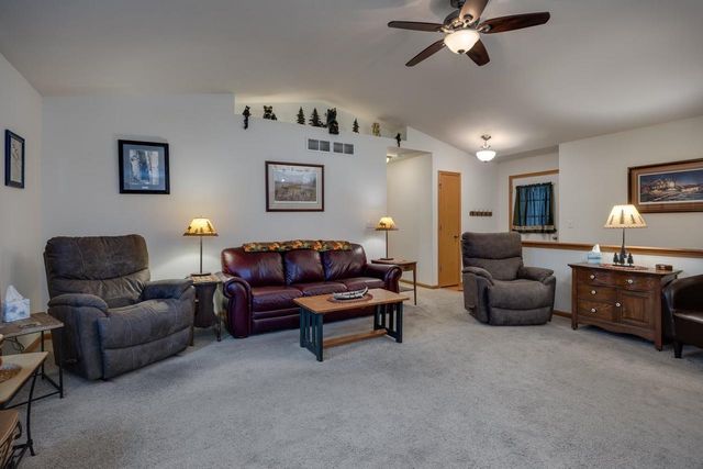 867 Hain Road, Edgerton, WI 53534