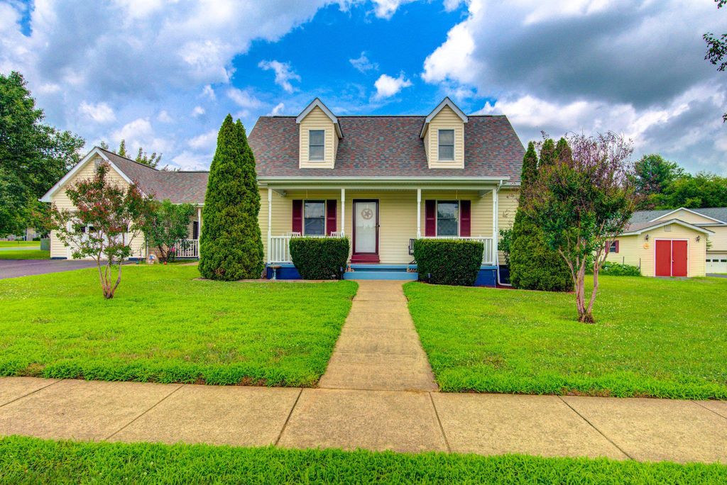 11747 BATTLE RIDGE DR, Remington, VA 22734