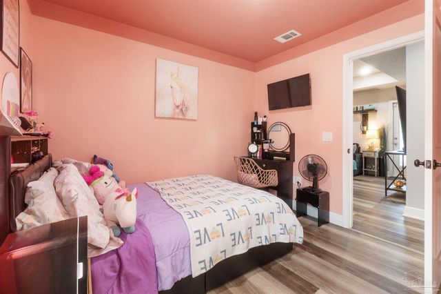 818 W Detroit Blvd, Pensacola, FL 32534