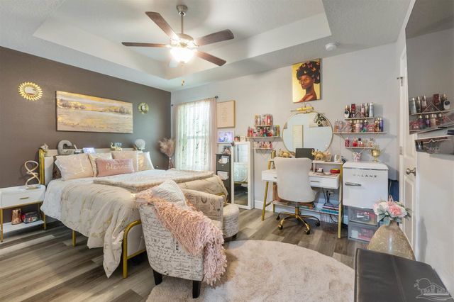 818 W Detroit Blvd, Pensacola, FL 32534