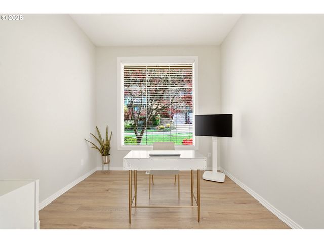 2411 Nw BIRKENDENE St, Portland, OR 97229