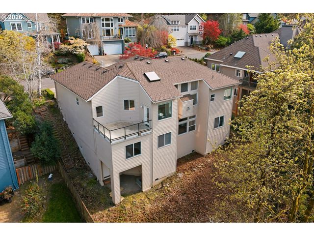 2411 Nw BIRKENDENE St, Portland, OR 97229