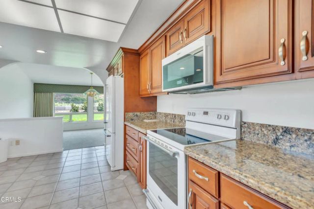 32118 Village 32, Camarillo, CA 93012