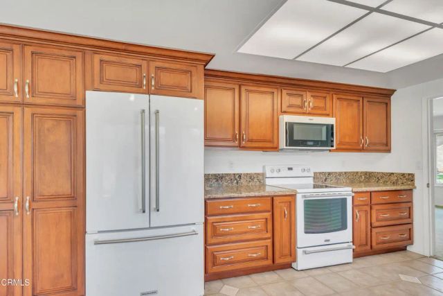 32118 Village 32, Camarillo, CA 93012