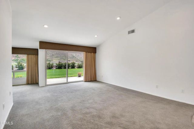 32118 Village 32, Camarillo, CA 93012