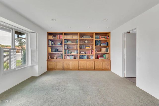 32118 Village 32, Camarillo, CA 93012