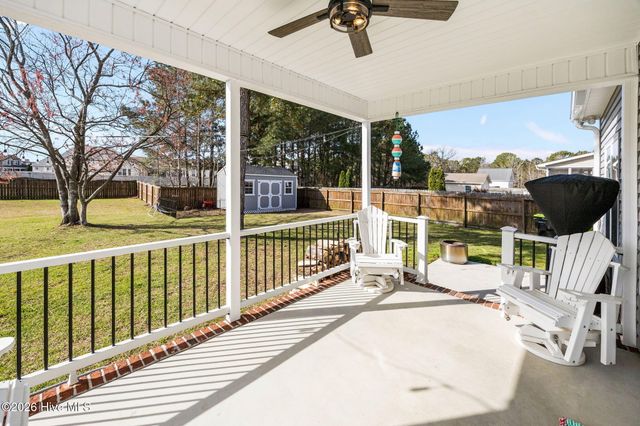 107 Cormorant Drive, Swansboro, NC 28584