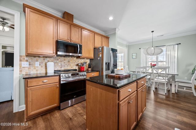 107 Cormorant Drive, Swansboro, NC 28584