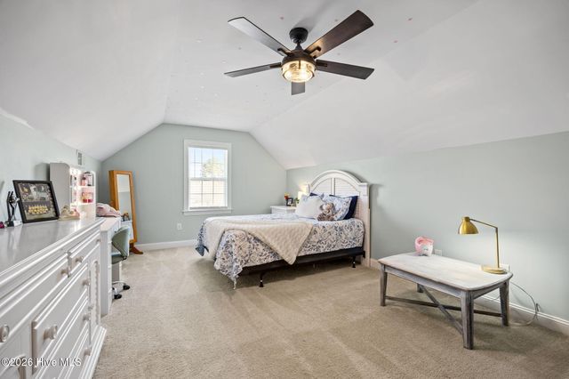 107 Cormorant Drive, Swansboro, NC 28584