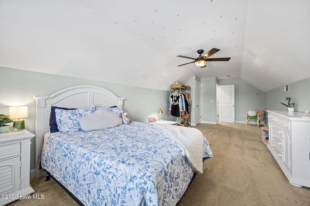 107 Cormorant Drive, Swansboro, NC 28584