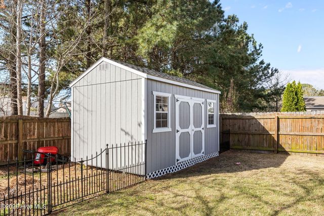 107 Cormorant Drive, Swansboro, NC 28584