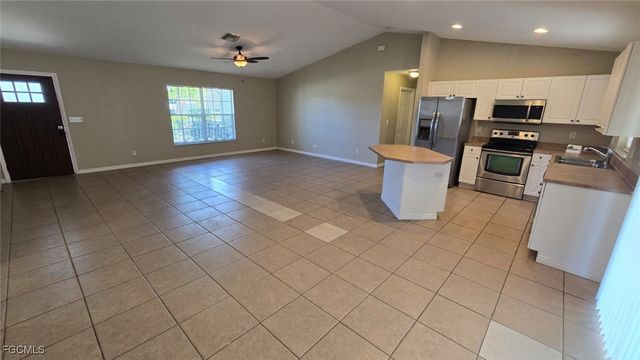 3322 Oasis BLVD, Cape Coral, FL 33914