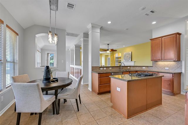 3902 Amerson Court, Pearland, TX 77584