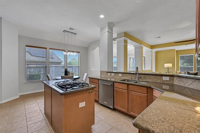 3902 Amerson Court, Pearland, TX 77584