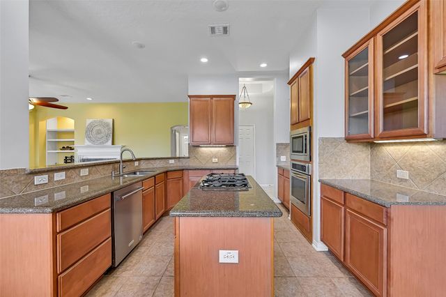 3902 Amerson Court, Pearland, TX 77584