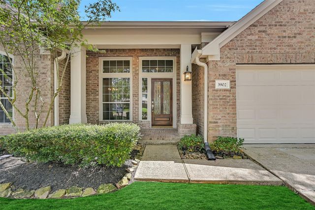 3902 Amerson Court, Pearland, TX 77584