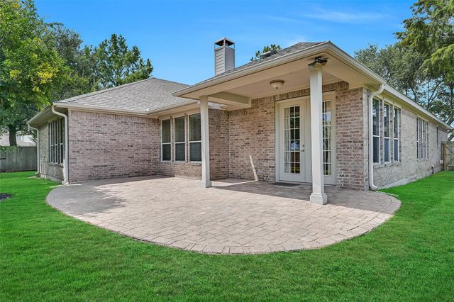 3902 Amerson Court, Pearland, TX 77584