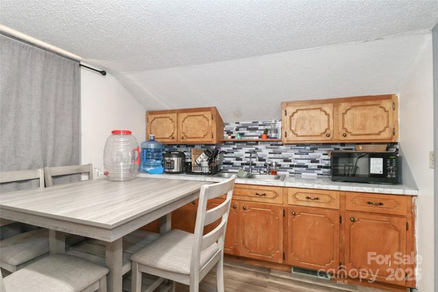 500 E 13th Street, Kannapolis, NC 28083