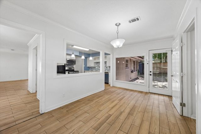 5119 Patrick Henry, Bellaire, TX 77401
