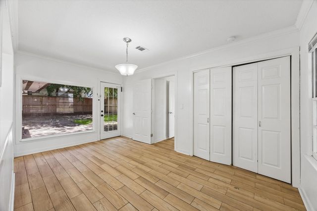 5119 Patrick Henry, Bellaire, TX 77401