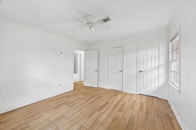 5119 Patrick Henry, Bellaire, TX 77401
