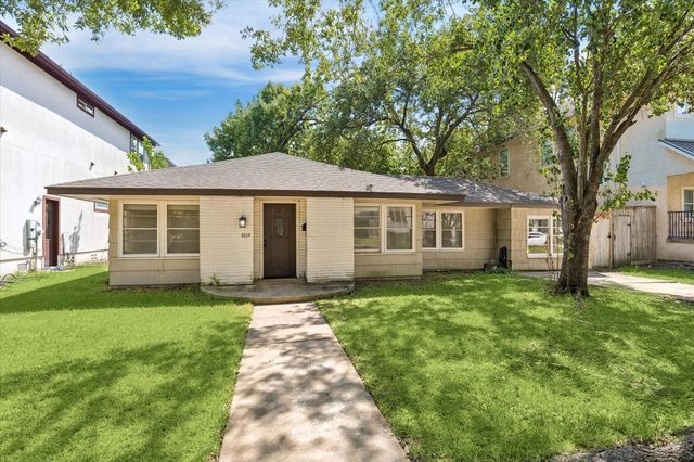 5119 Patrick Henry, Bellaire, TX 77401