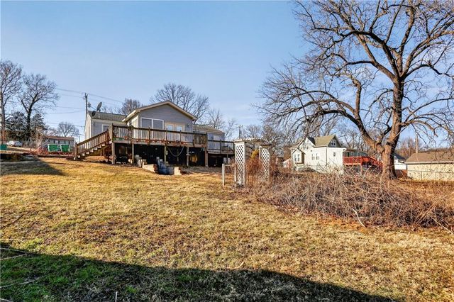 333 Allcutt Avenue, Bonner Springs, KS 66012