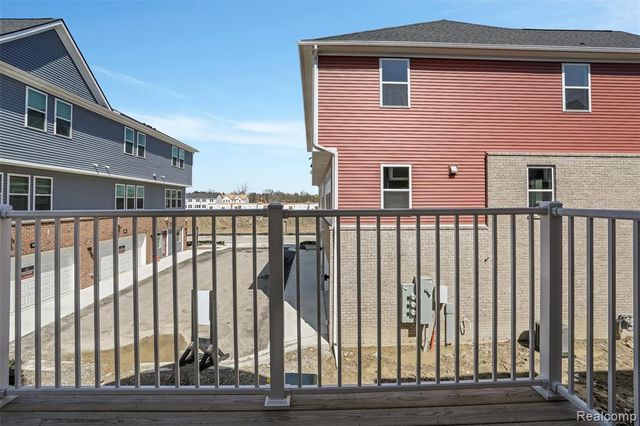 755 Canterbury Lane, Troy, MI 48085