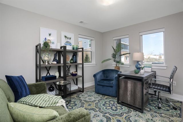 755 Canterbury Lane, Troy, MI 48085