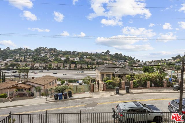 3611 Whiteside Street, Los Angeles, CA 90063